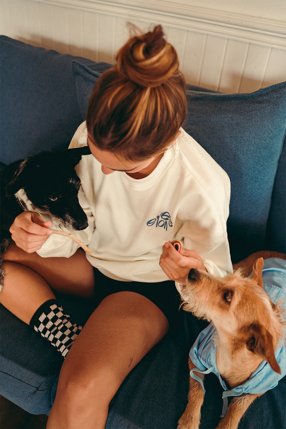 Puppy Eyes On Crew Neck Mujer - Crudo